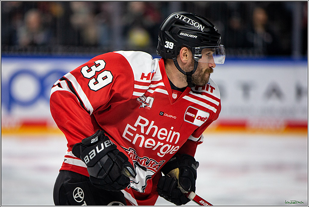 PENNY DEL; Koelner Haie- Loewen Frankfurt; Koeln, 01.12.2022